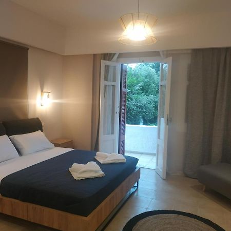 Elthimia'S Apartment Poros Town エクステリア 写真