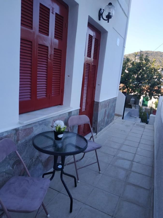 Elthimia'S Apartment Poros Town エクステリア 写真