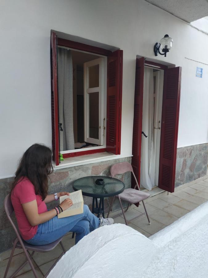 Elthimia'S Apartment Poros Town エクステリア 写真